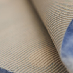 BUBA Legowisko antypoślizgowe DRY BED 28mm błękitne w chmurki A225