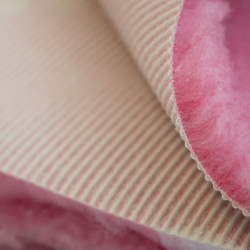 BUBA Legowisko antypoślizgowe DRY BED 28mm róż białe łapki A51